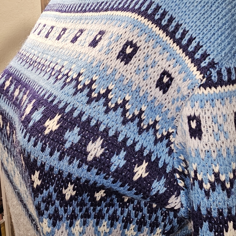 Vintage Jersild 100% Virgin Wool Nordic Snowflake Turtleneck Sweater USA Blue